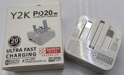 Y2K PD20W FAST CHARGING WHITE MINI USB & USB-C ADAPTER