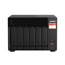 QNAP 9-bay NAS, AMD Ryzen V1500B 4C 8T 2.2GHz, 8GB  , 5 x 2.