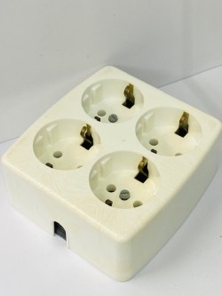 EUROPEAN STANDARD EXTENSION SOCKET 4 WAY