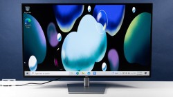 Dell UltraSharp 43 4K USB-C Hub Monitor - U4323QE 210-BFOQ